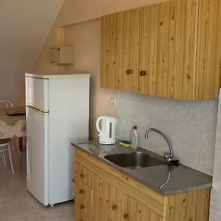 Paradise 아파트호텔 스보로나타