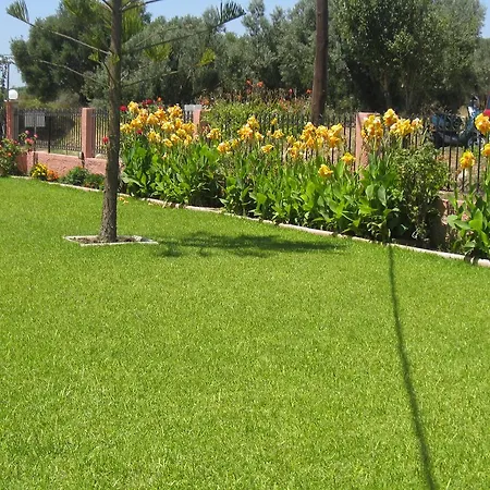 Hotel apartamentowy Paradise Svoronata