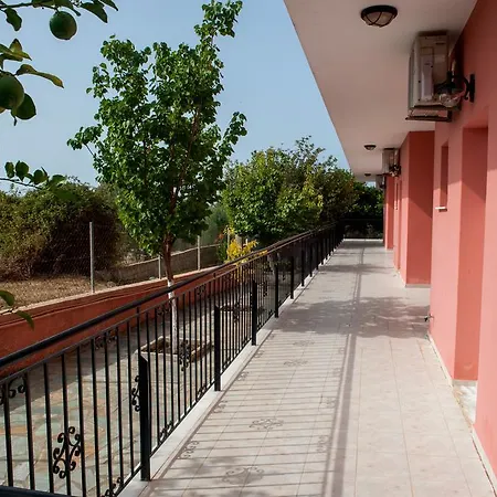 Paradise Svoronata