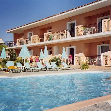 Paradise Apart Otel 2*