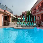 Apartahotel Paradise