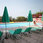 Paradise Apartahotel 4*