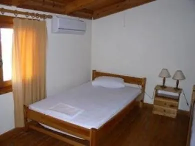 Paradise Aparthotel Svoronata