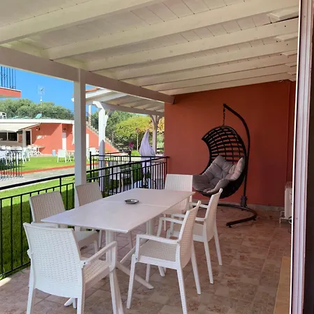 Aparthotel Paradise 4*