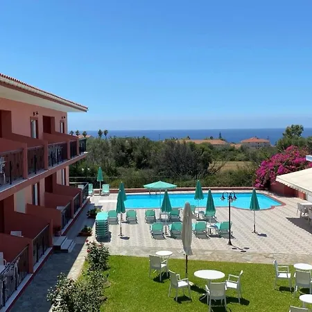 Paradise Appart hôtel 4*