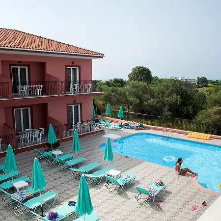 Paradise Aparthotel Svoronata