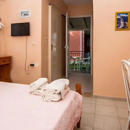 Apartahotel Paradise 4*