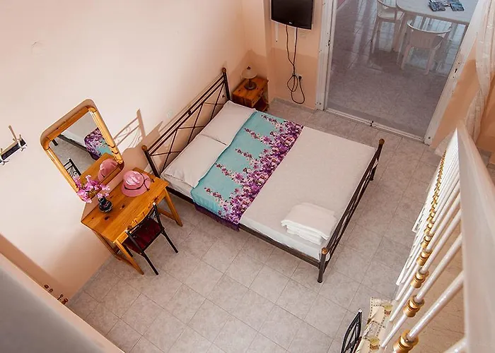 Paradise Aparthotel 4*